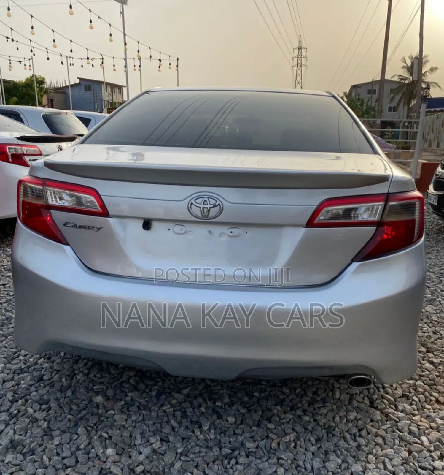 Toyota Camry SE 4dr Sedan (2.5L 4cyl 6A) 2013 Silver