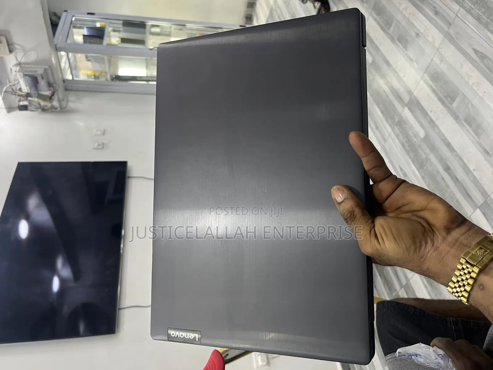 Laptop Lenovo Ideapad 3 12GB Intel Core i5 HDD+SSD 700GB