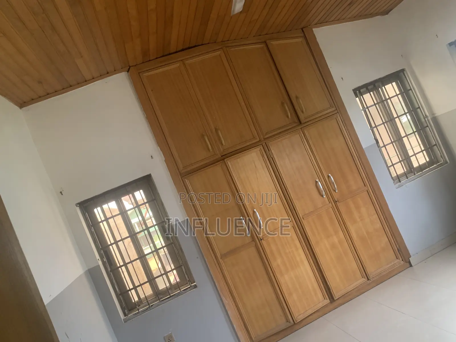 3bdrm House in East Legon for rent