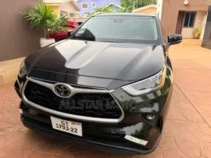 Toyota Highlander XLE 2021 Black