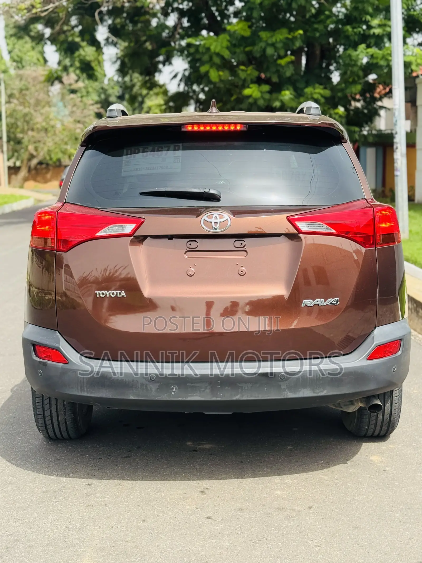 Toyota RAV4 Limited AWD (2.5L 4cyl 6A) 2016 Brown