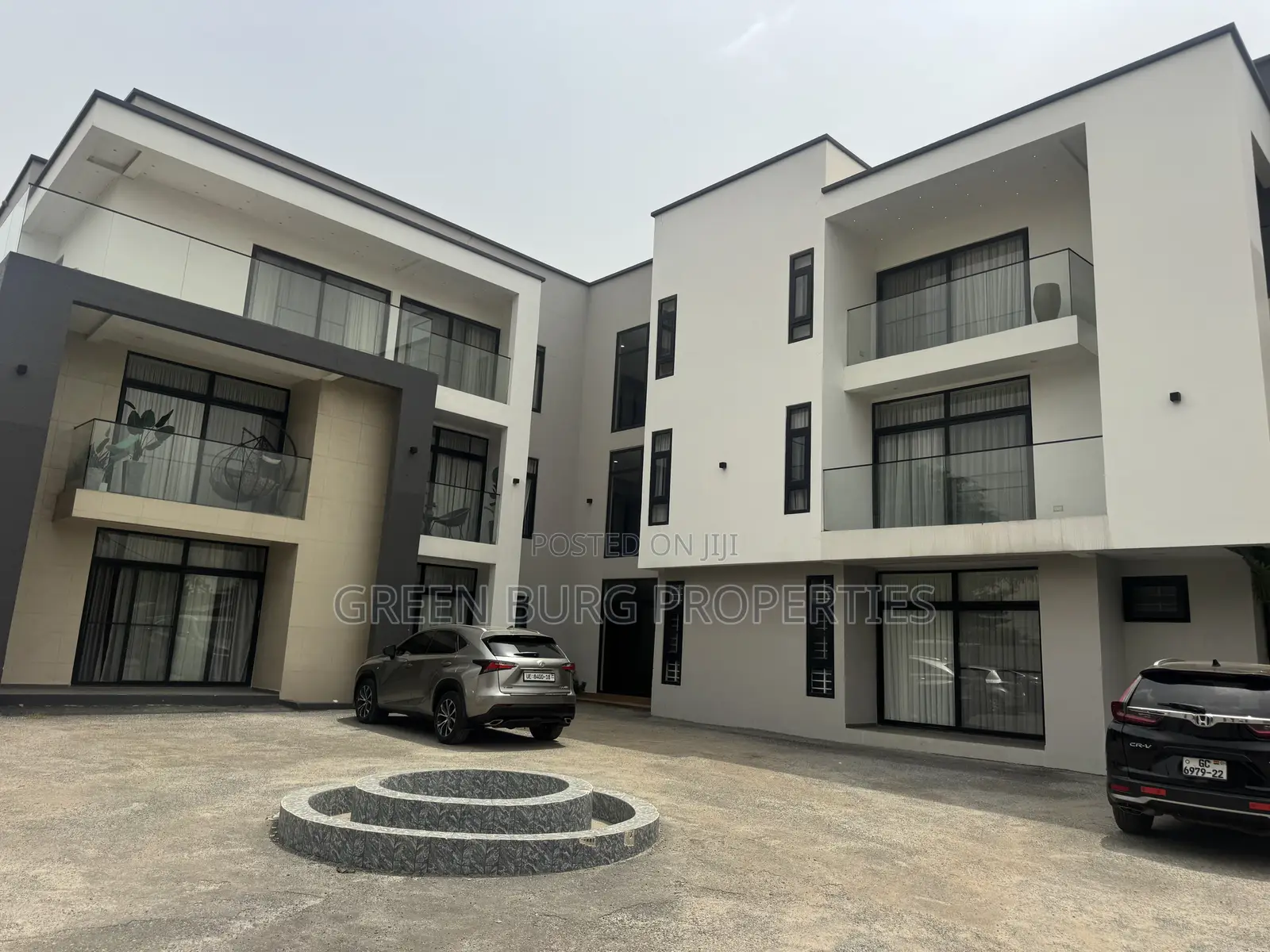 2bdrm Apartment in Green, East Legon for rent