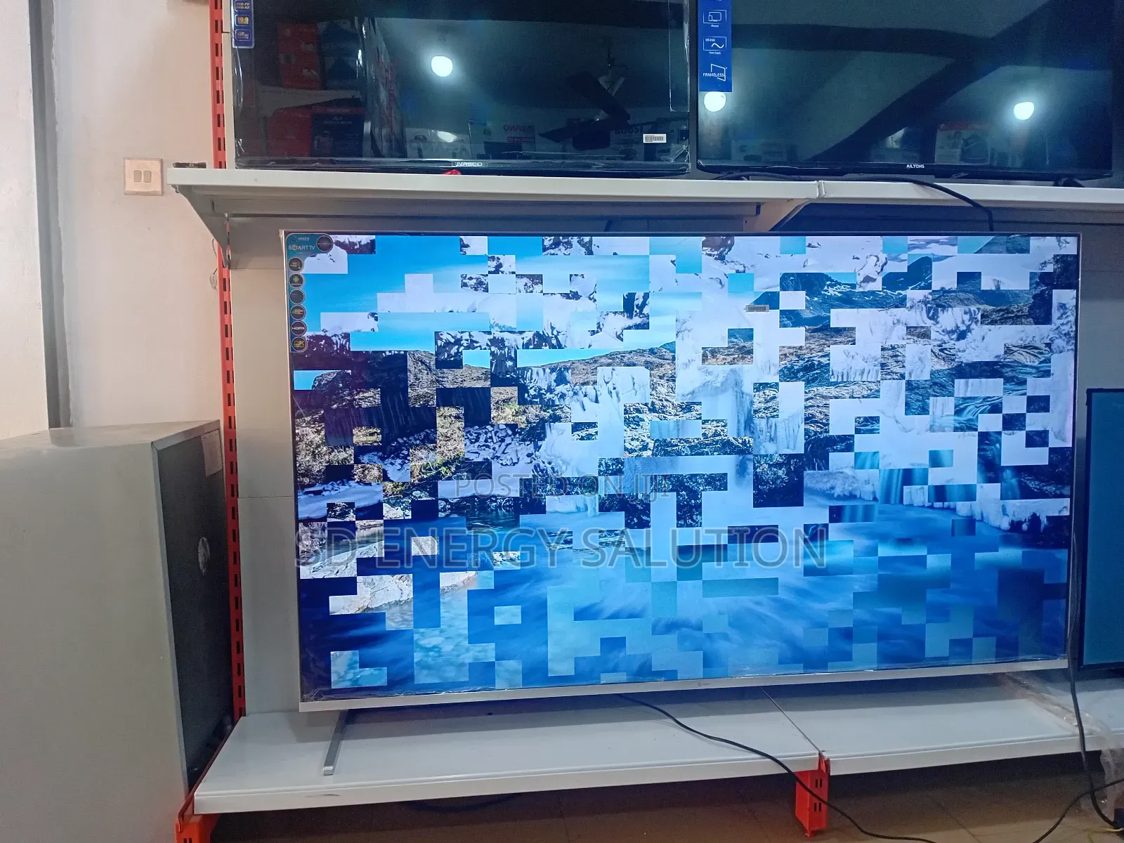 Green 75" Megascreen Tv