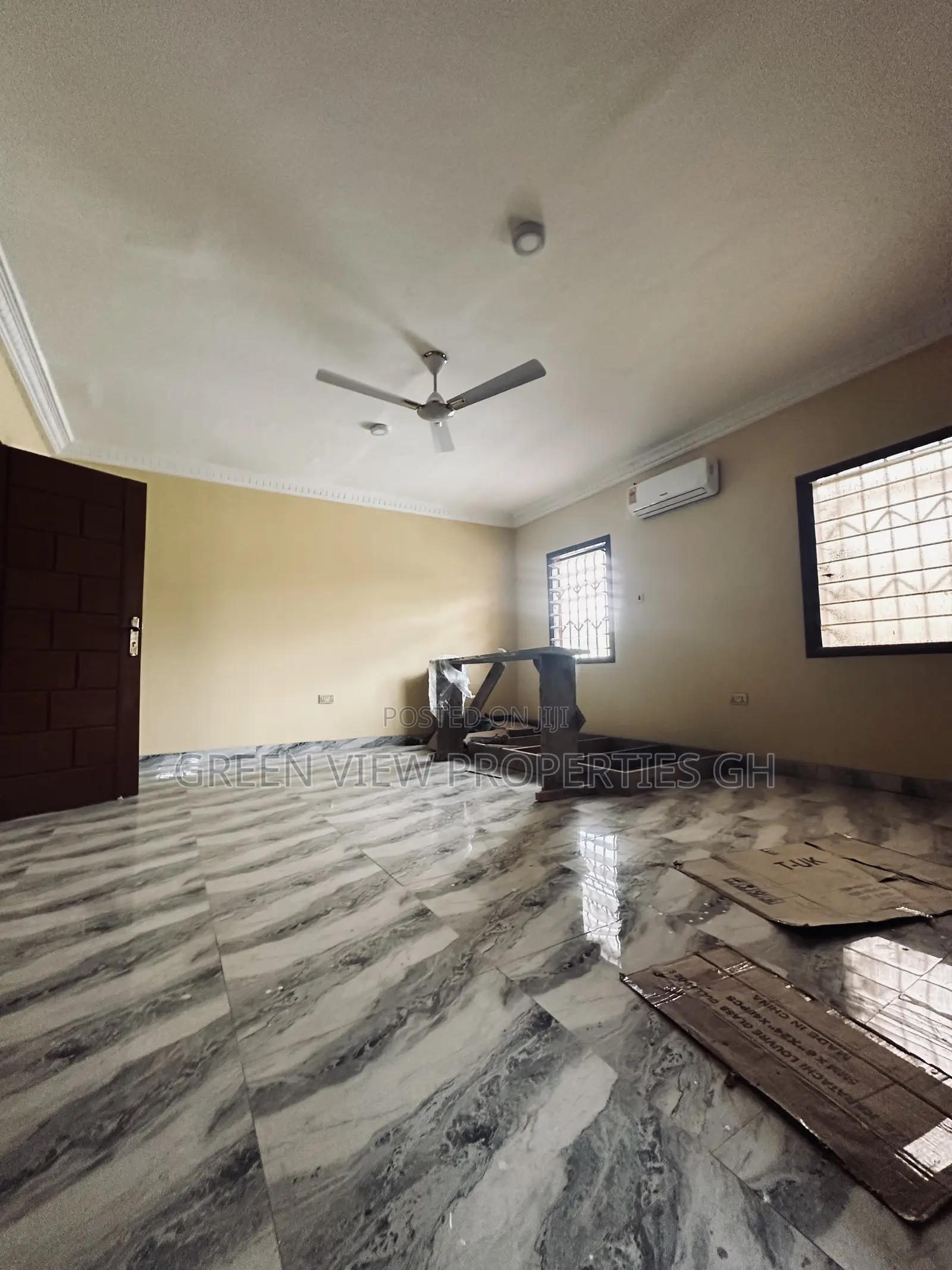 1bdrm Room & Parlour in West Hills Mall Area for rent
