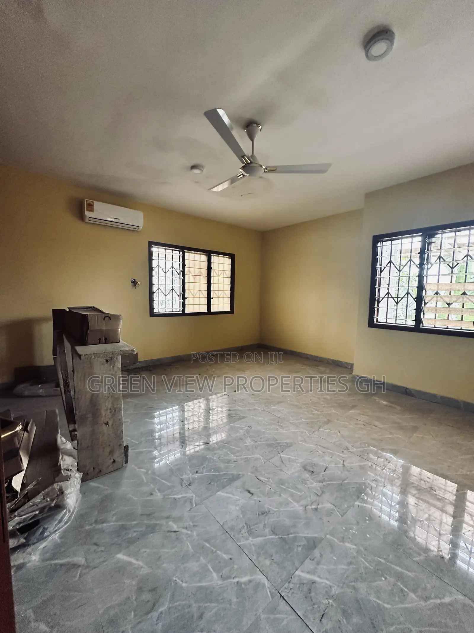 1bdrm Room & Parlour in West Hills Mall Area for rent