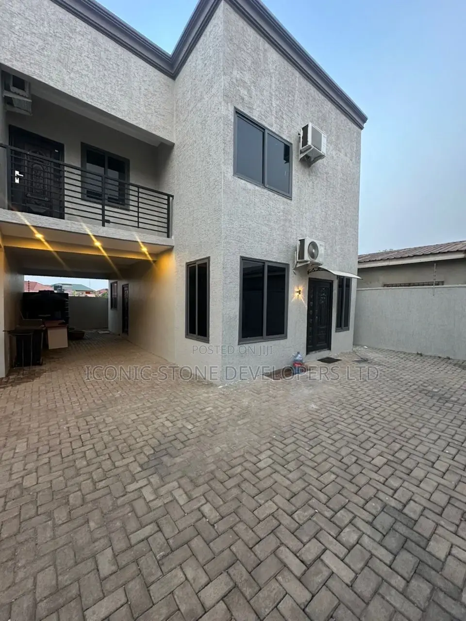 3bdrm Townhouse / Terrace in Lakeside for rent