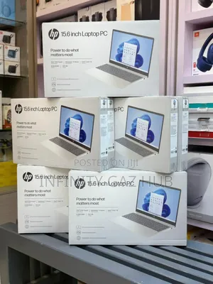 New Laptop HP 15-da3007nia 8GB Intel Core i5 SSD 512GB