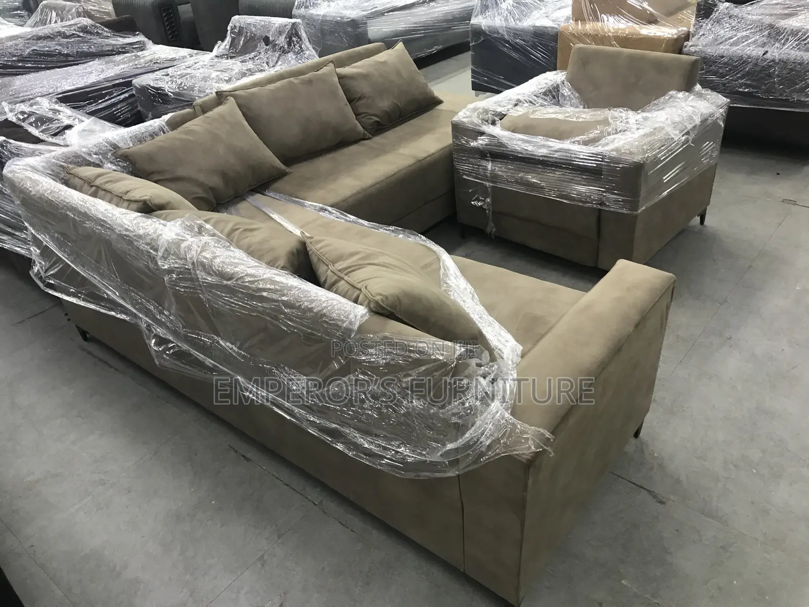 Quality Modern Executive Sofa Set