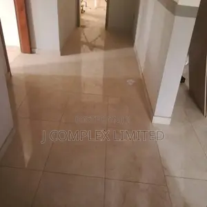 2bdrm Apartment in Osu Ako-Adjei for rent