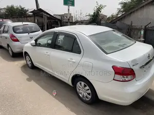 Toyota Belta 2010 White
