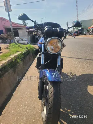 Honda CB 2008 Blue