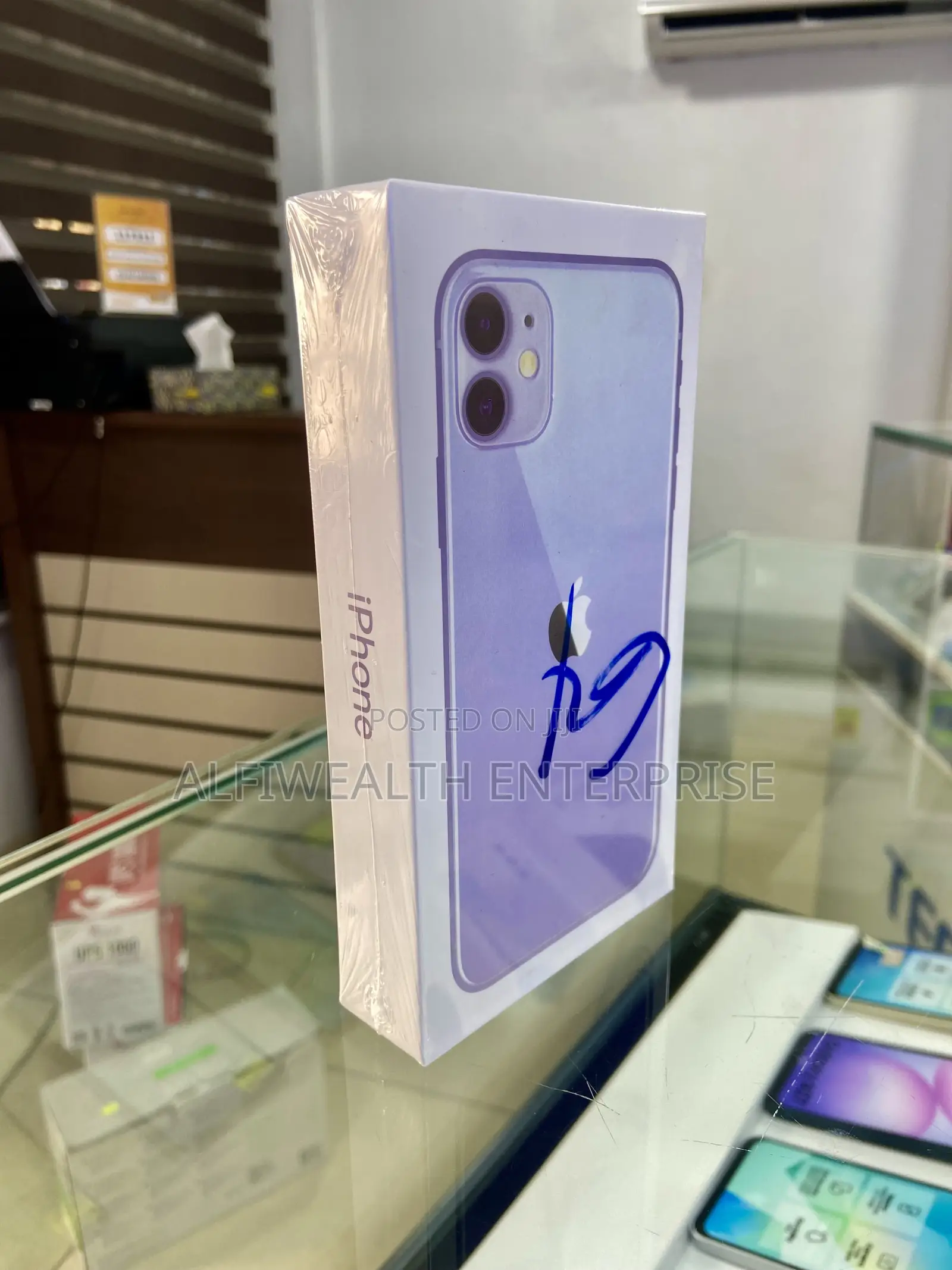 Apple iPhone 11 64 GB Purple