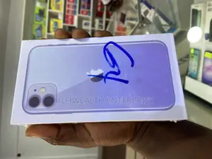 Apple iPhone 11 64 GB Purple