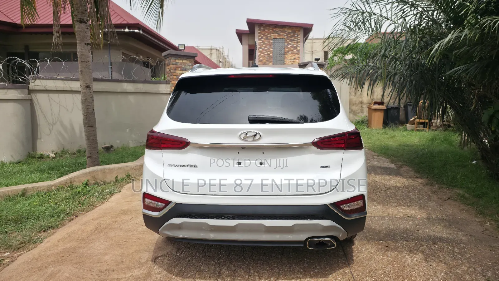 Hyundai Santa Fe Limited Ultimate AWD 2018 White
