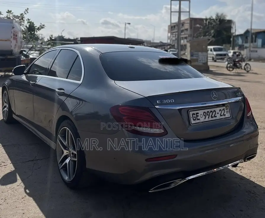 Mercedes-Benz E300 2017 Gray