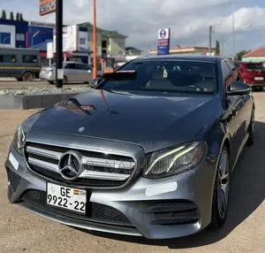 Mercedes-Benz E300 2017 Gray