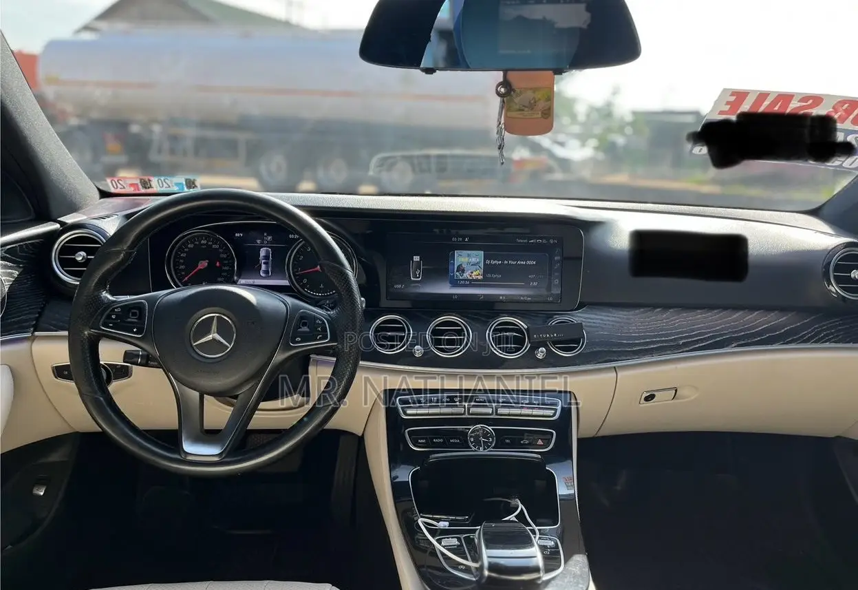 Mercedes-Benz E300 2017 Gray