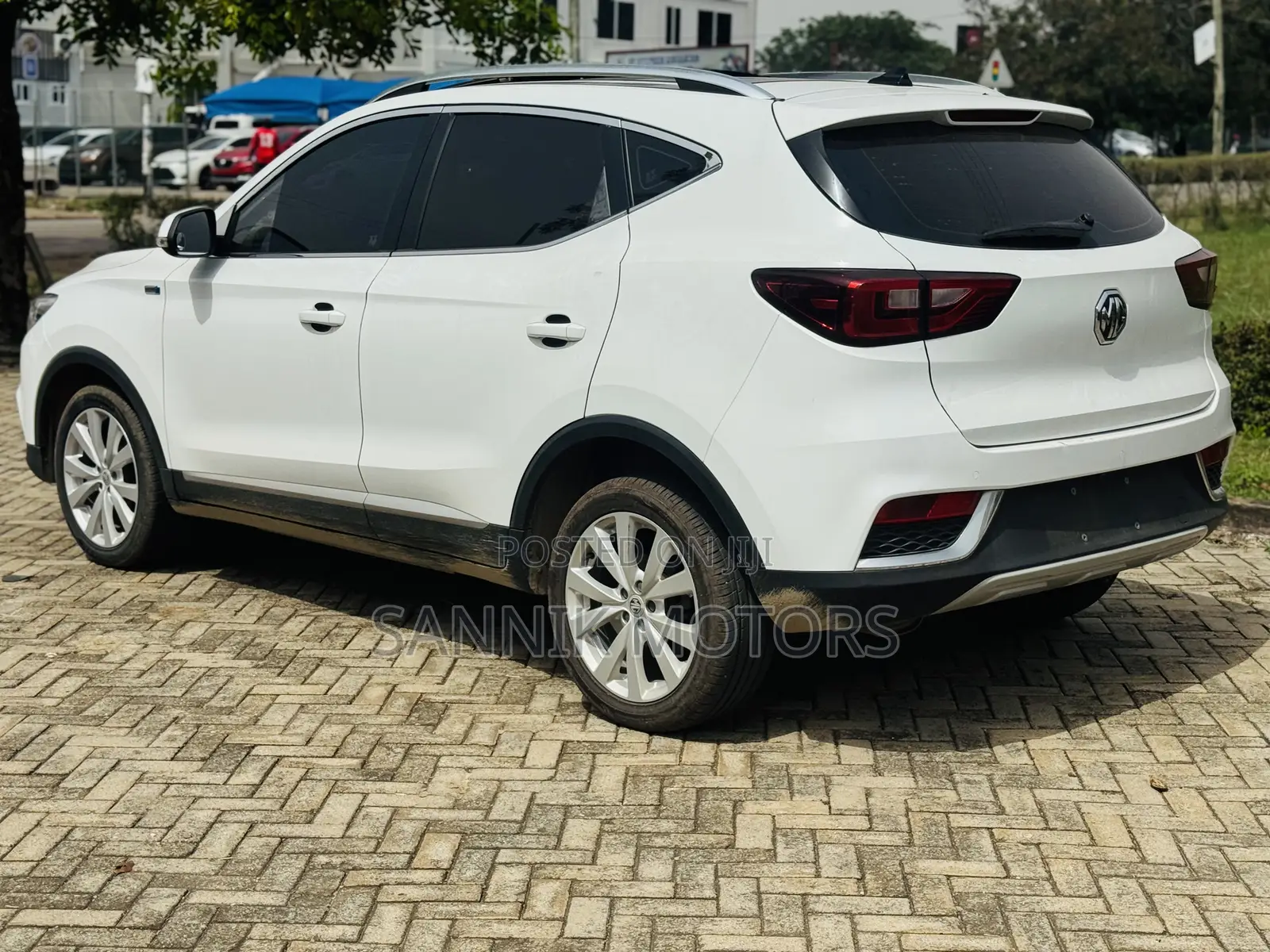 MG ZT 2017 White