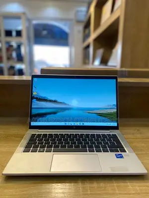 Laptop HP EliteBook 830 G8 16GB Intel Core i5 SSD 256GB