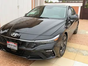 Hyundai Elantra 2025