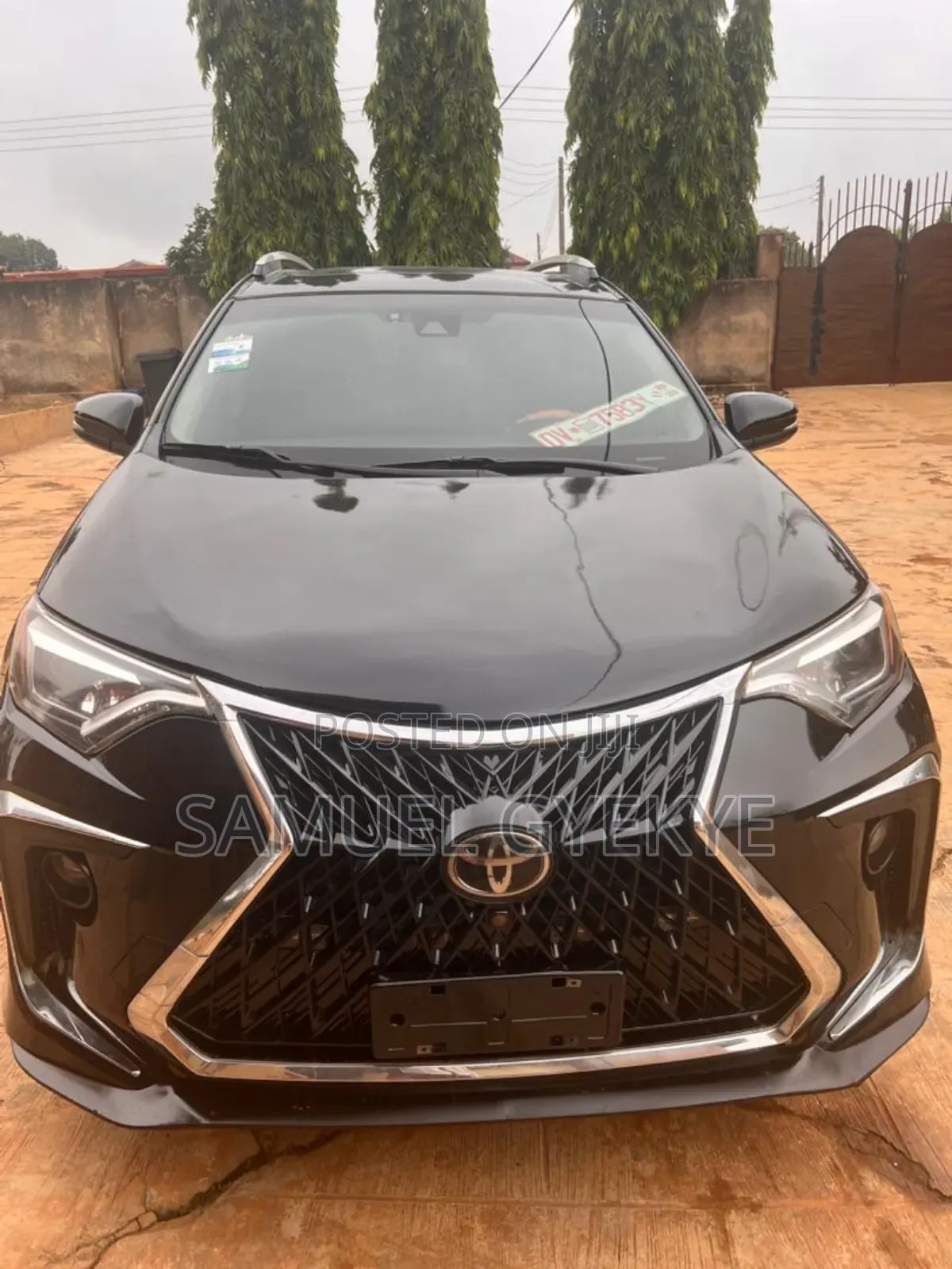 Toyota RAV4 Limited AWD (2.5L 4cyl 6A) 2017 Black