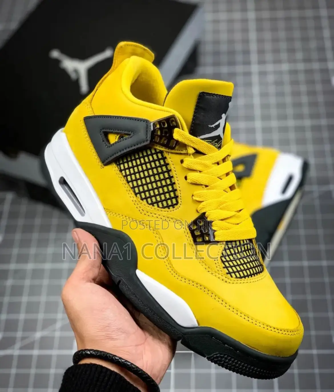 Air Jordan 4 Lightning