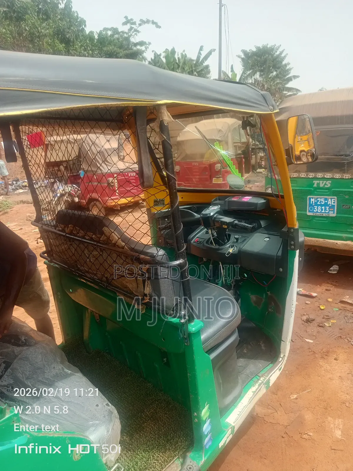 TVS Metro Plus 2025 Blue