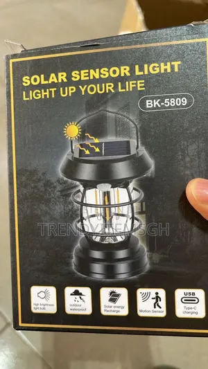 Portable Hanging Solar Sensor Lantern