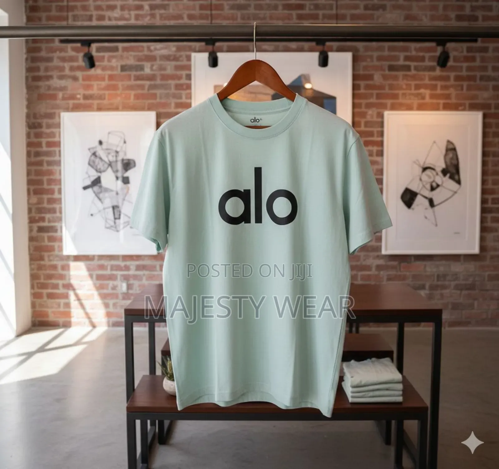 Neat and Affordable Men Round Neck Shirt