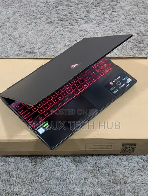 Laptop MSI GL75 Leopard 16GB Intel SSD 512GB