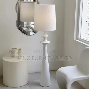 Floor Lamp ((Cavaro ) Spire