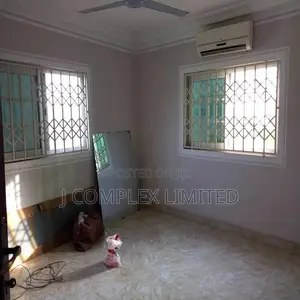 3bdrm House in Osu Ako-Adjei for sale