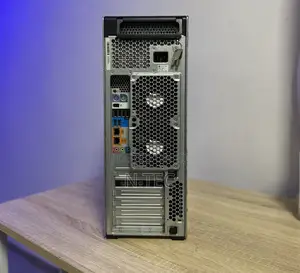Desktop Computer HP Z620 24GB Intel Xeon HDD 500GB