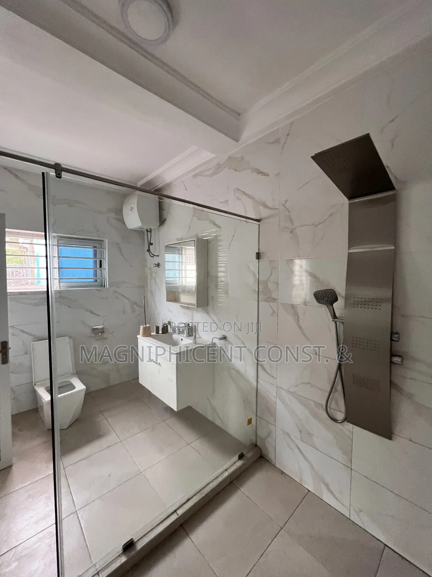 4bdrm Duplex in Lakeside Estates, Ashaley Botwe for rent