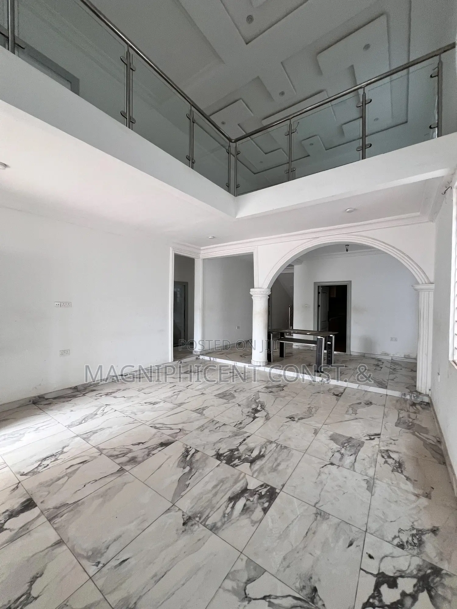 4bdrm Duplex in Lakeside Estates, Ashaley Botwe for rent