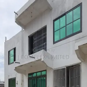3bdrm Apartment in Osu Ako-Adjei for rent