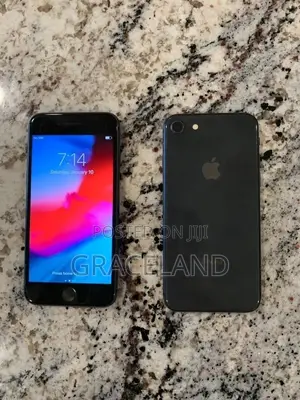 New Apple iPhone 8 64 GB Black