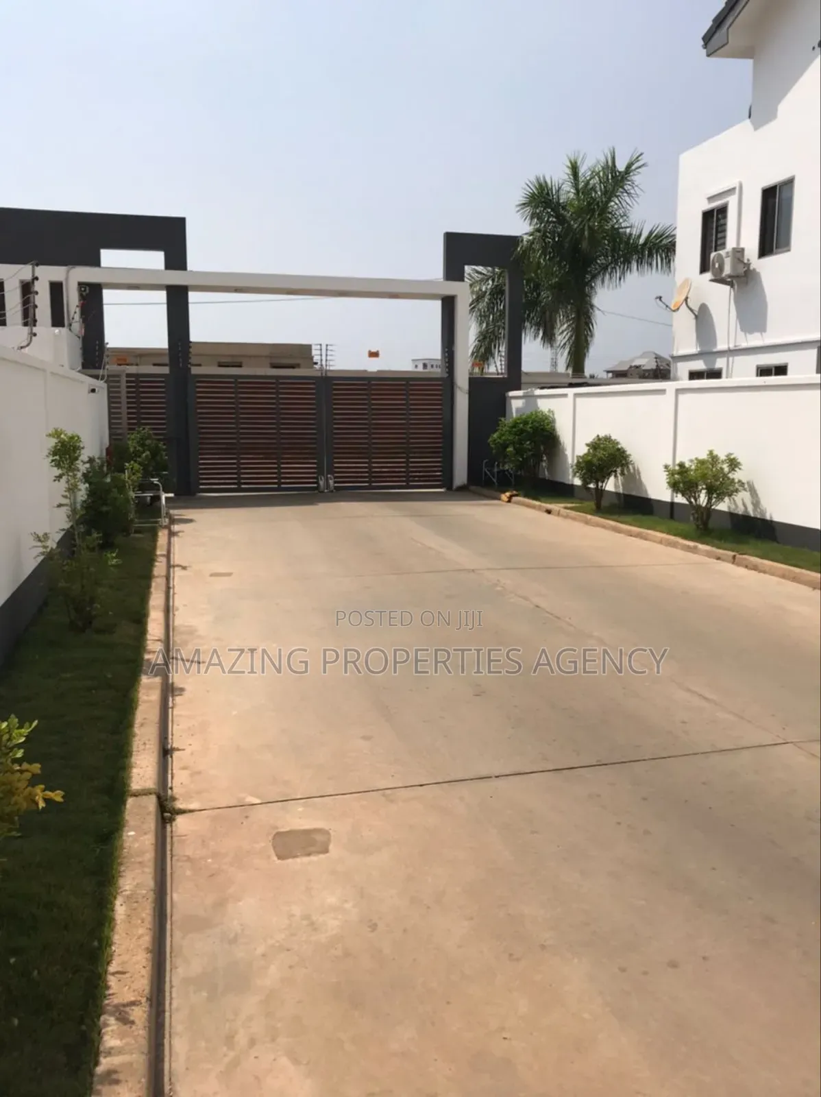 4bdrm House in Tse-Addo, Tseaddo for rent