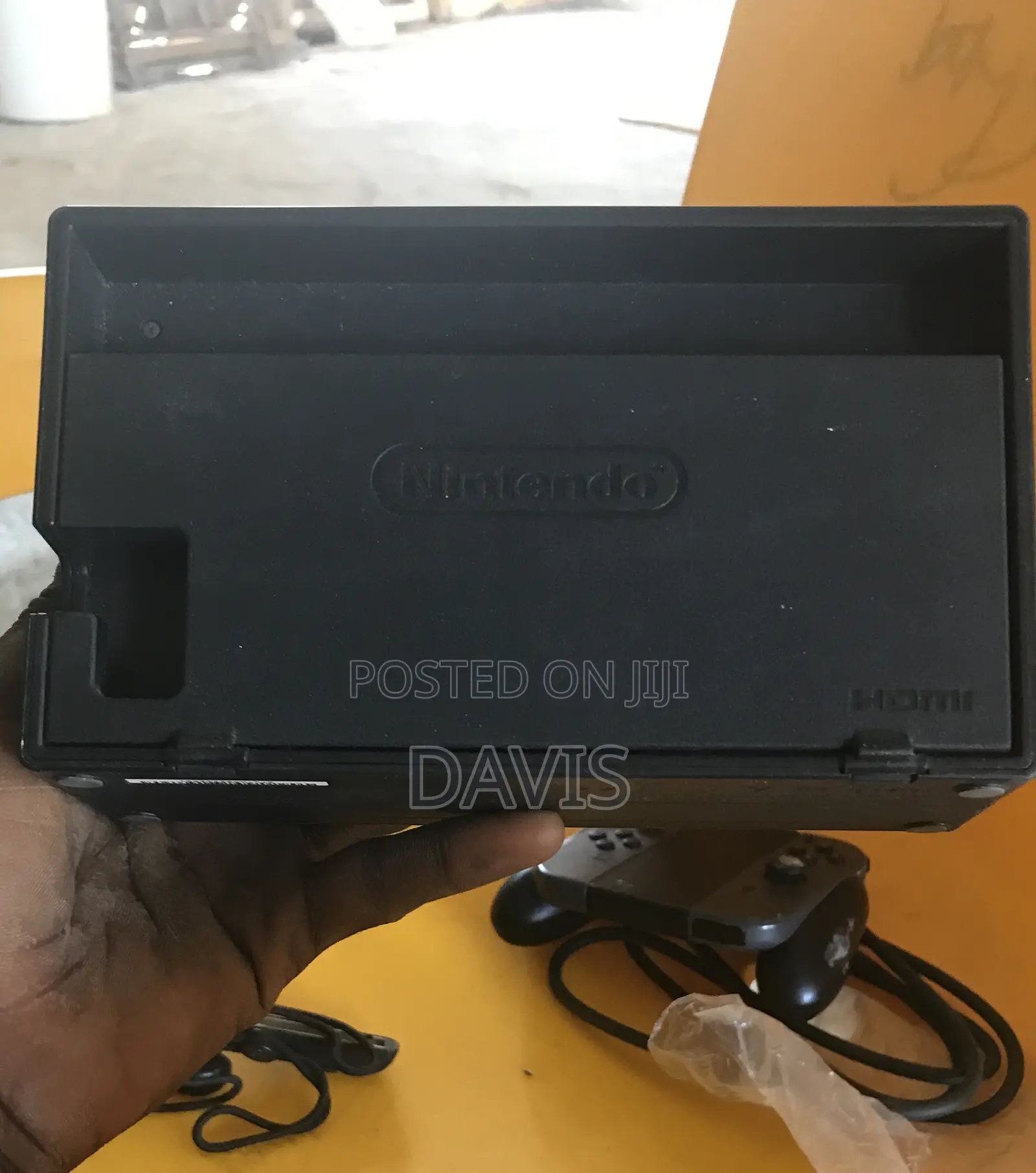 Nintendo Switch Console 1