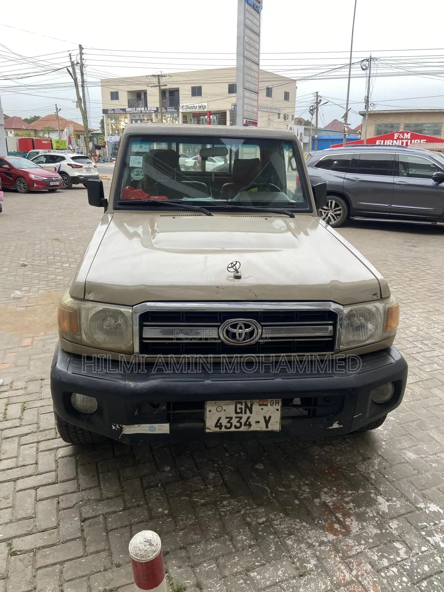 Toyota Land Cruiser 2007 Gold