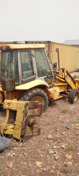 JCB 3cx Backhoe Loader(Foreign Used).Never Used in Ghana