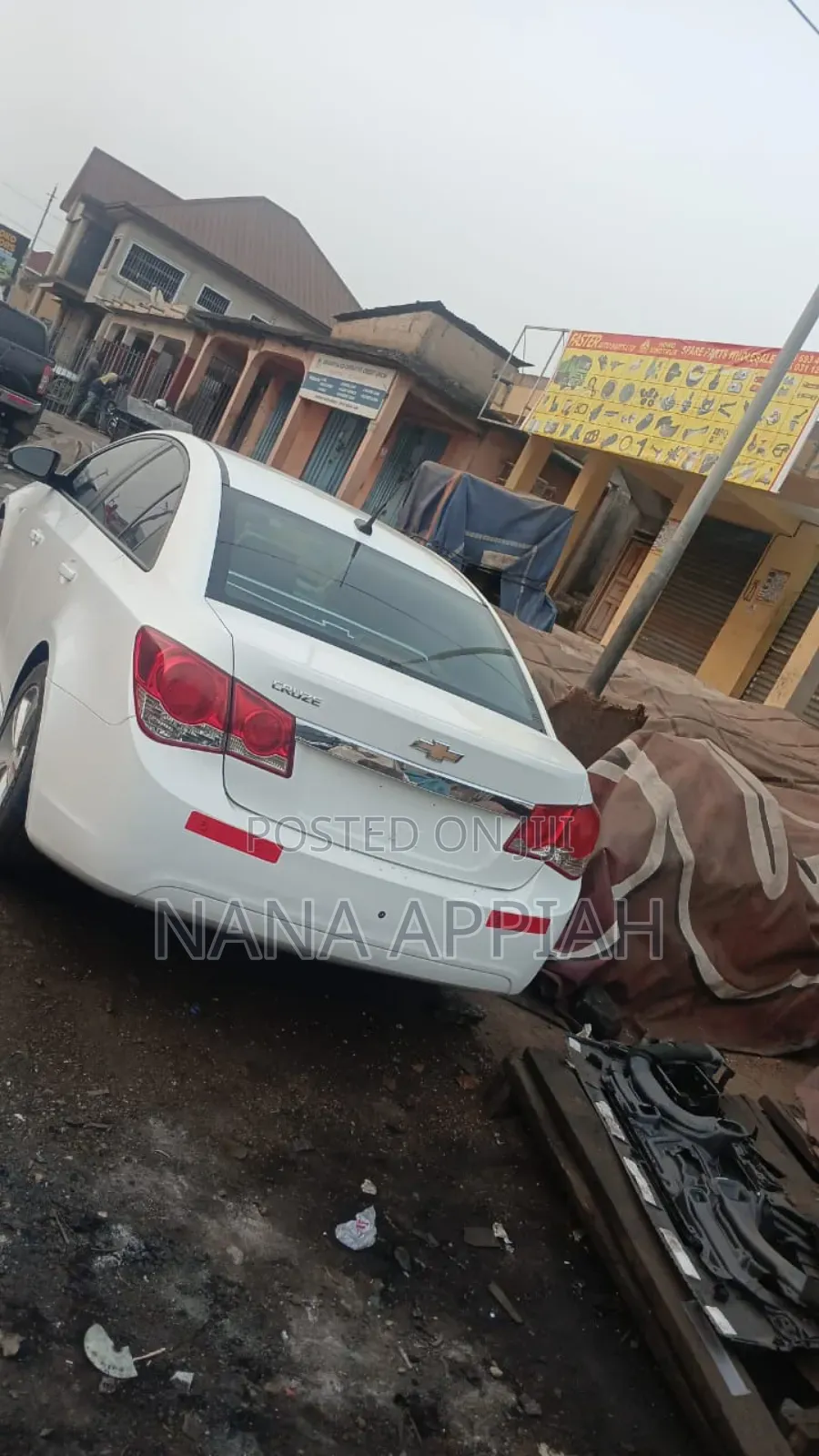 Chevrolet Cruze LS 4dr Sedan (1.8L 4cyl 6A) 2014 White