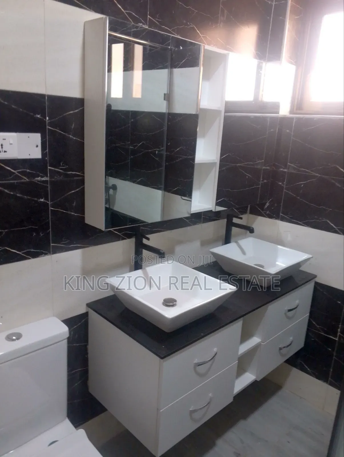 3bdrm Apartment in Kingzion Real, East Legon for rent