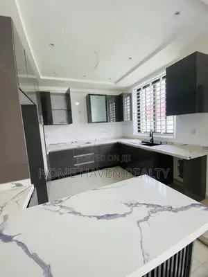 4bdrm House in Oyarifa for sale