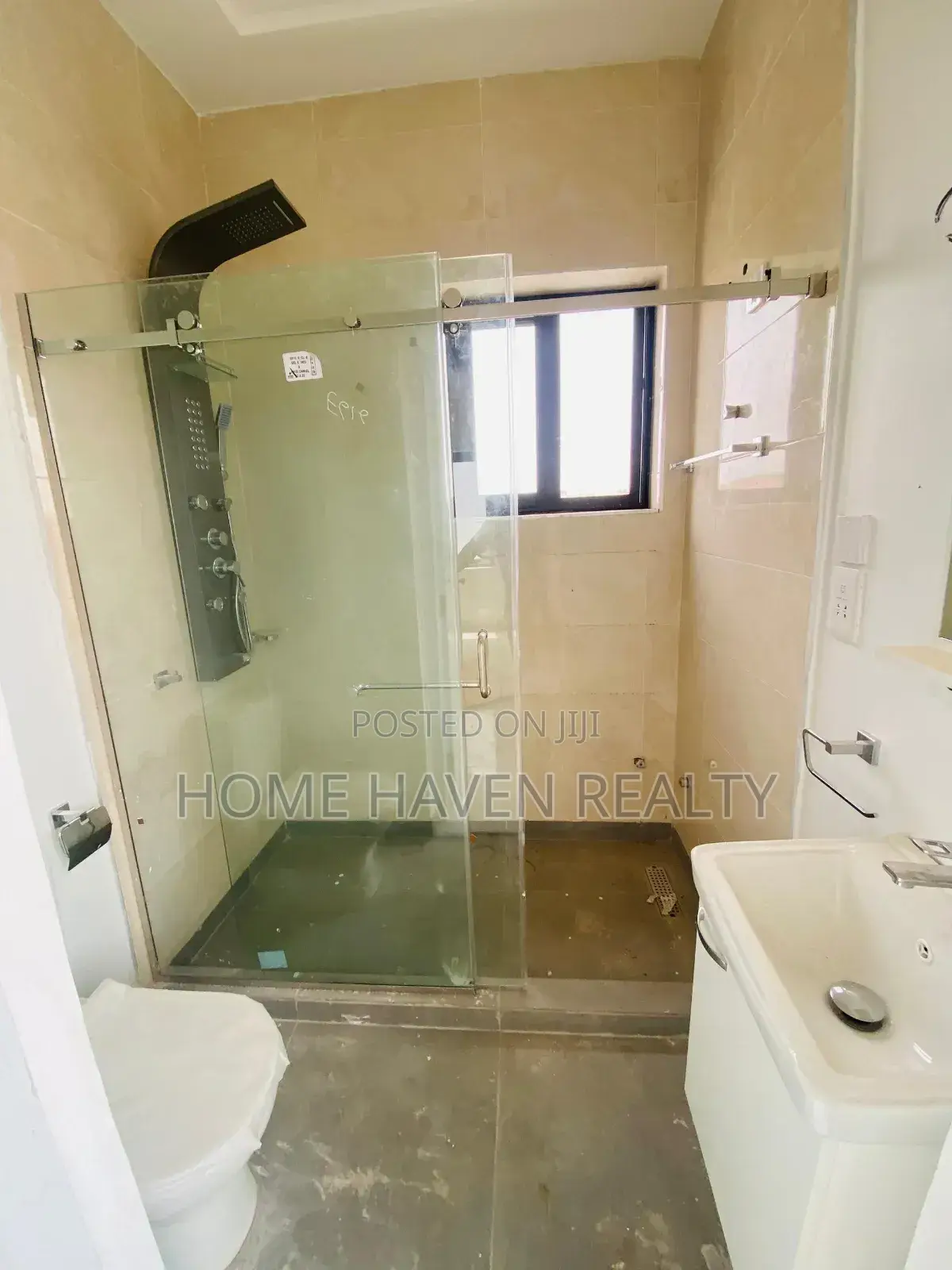 4bdrm House in Oyarifa for sale
