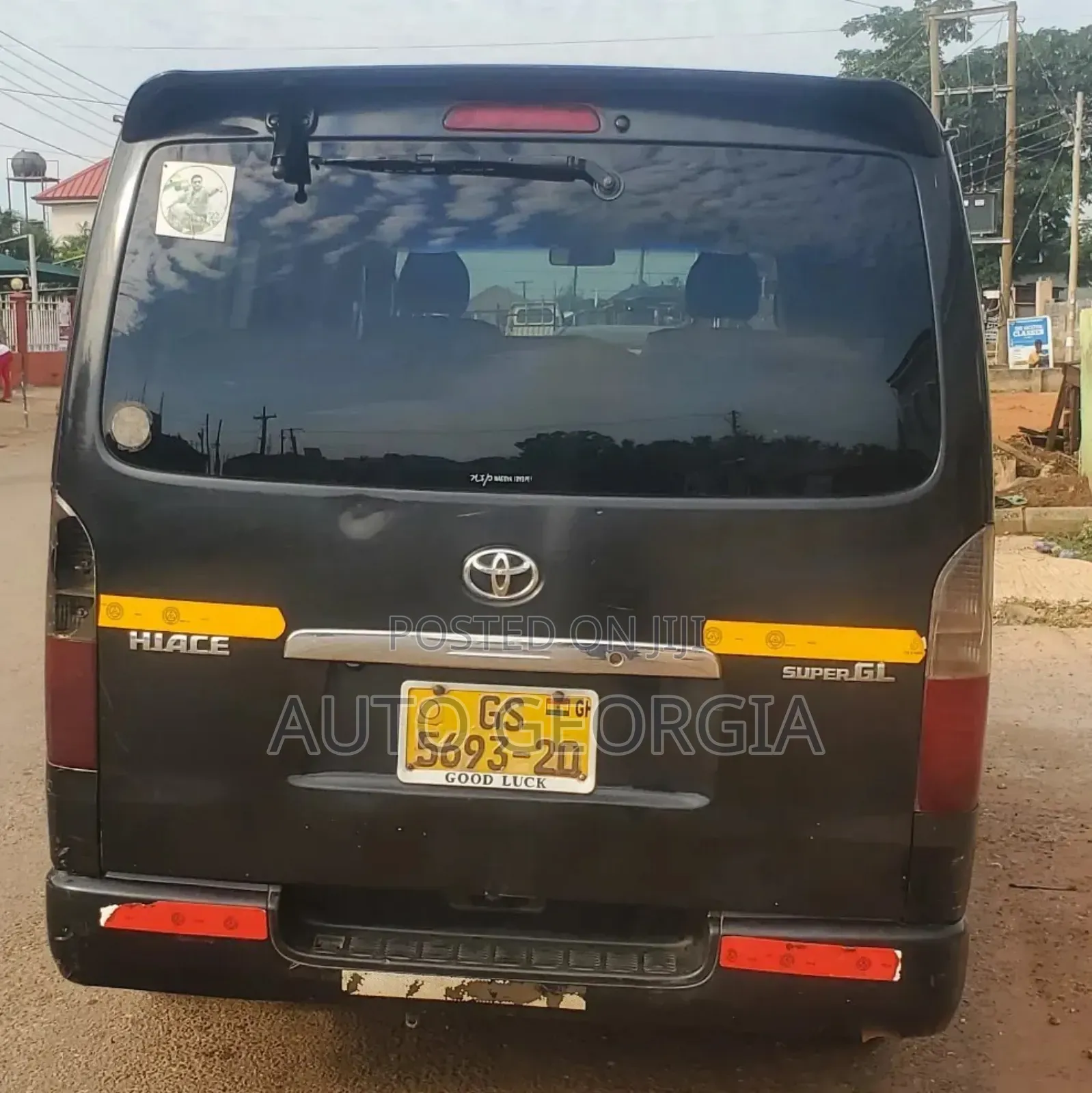 Toyota HiAce 2013 Black