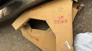 Yaris 2016-2020 Fender