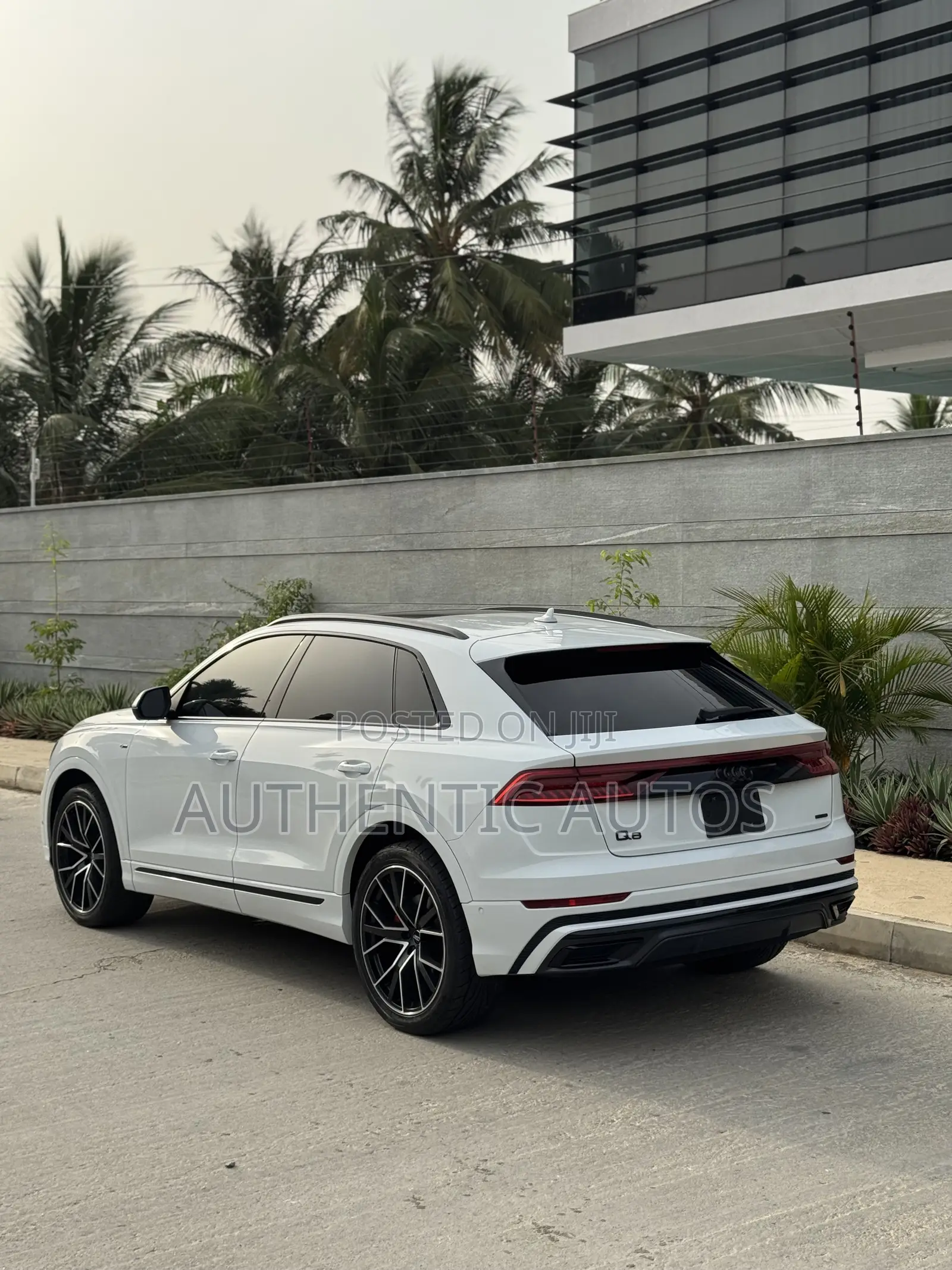 Audi Q8 2021 White
