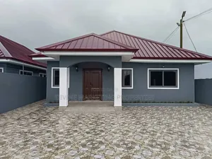 3bdrm House in Before Oyibi, Adenta for sale
