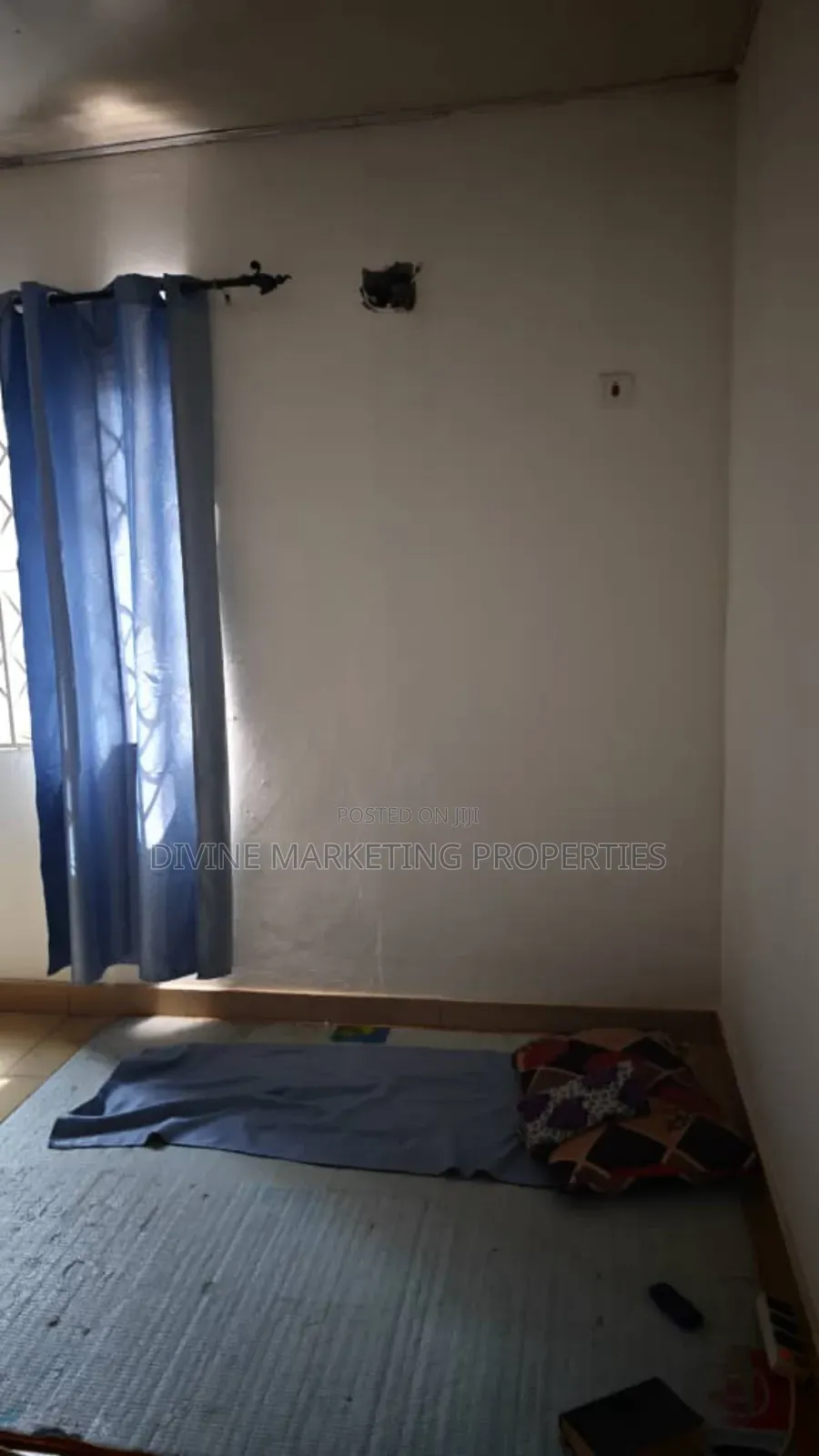 9bdrm Apartment in Ashongman, Ashomang Estate for sale